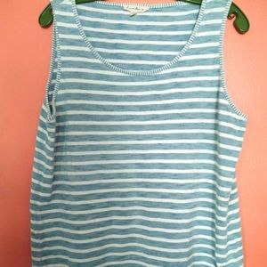 Women's sleeveless top